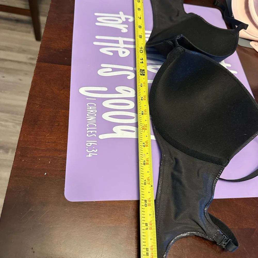 Victoria secret 32DD front closure